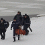 В Рыбинске спасли пятерых рыбаков, уплывших на льдине_231862 - YarCube.Ru