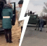 «Настоящий боевик»: к строящемуся складу Wildberries приехали люди в камуфляже с оружием. Видео - 76.Ru
