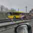 В результате массового ДТП в Ярославле автобус с пассажирами влетел в забор - Ярославский регион