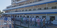 Пассажиры теплохода «Михаил Булгаков» рассказали об обстановке на борту - YarCube.Ru