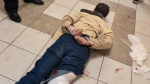 Нападавшего скрутили сотрудники полиции | Источник: пресс-служба ГУ МВД России по Иркутской области