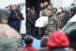Девочек похоронили в одинаковых гробах  | Источник: Владислав Лоншаков / E1.RU