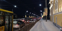Парализовало движение на Московском проспекте | Источник: читатель 76.RU - 76.Ru
