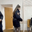 В Ярославской области арестовали неадеквата, ударившего сотрудницу полиции в служебной машине - YarCube.Ru