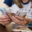 За работу 1 и 9 мая полагается двойная оплата труда  | Источник: Александра Мамонтова / 76.RU - 76.Ru