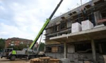 ​Михаил Евраев проинспектировал благоустройство площади Юности и реконструкцию бассейна в Ярославле