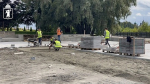На ярославской Стрелке начали укладывать гранитную плитку у амфитеатра