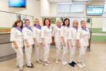 Сотрудники онкобольницы в Ярославле стали носить разноцветные галстуки